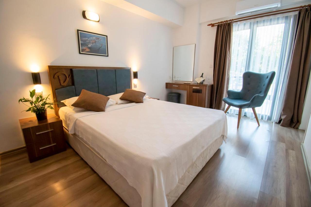 Dorana Hotel Kyrenia  Bagian luar foto