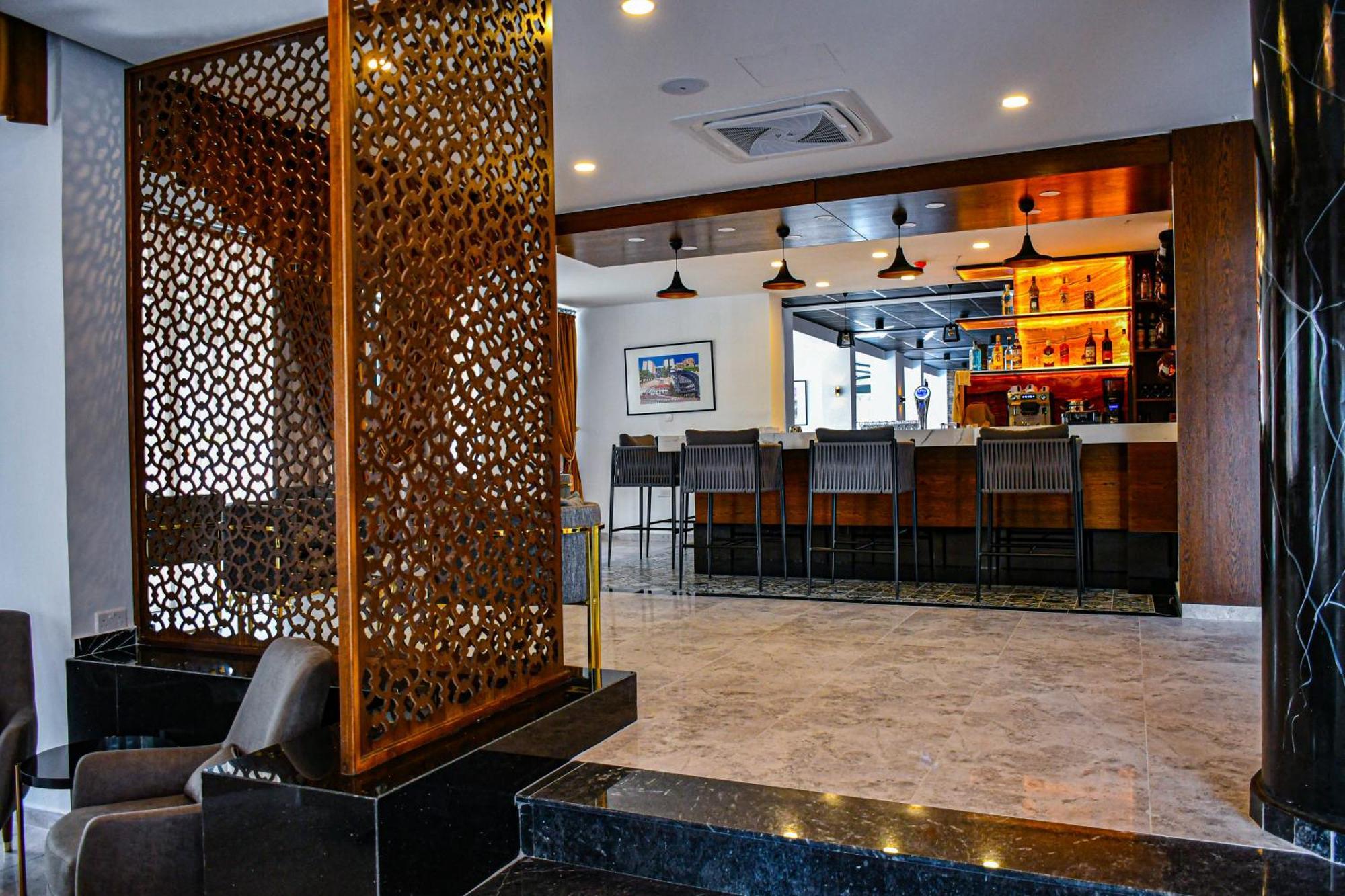 Dorana Hotel Kyrenia  Bagian luar foto