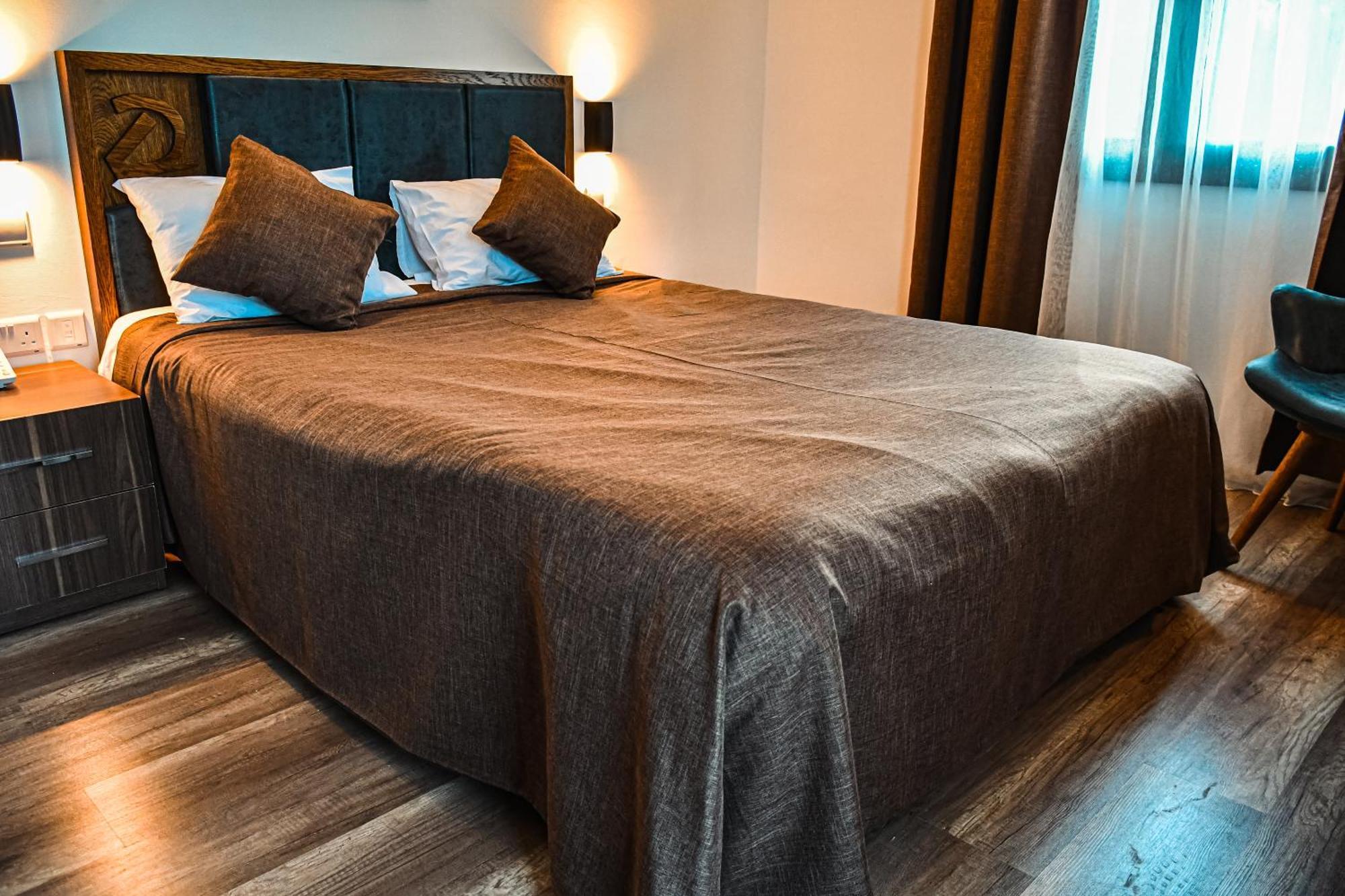 Dorana Hotel Kyrenia  Bagian luar foto
