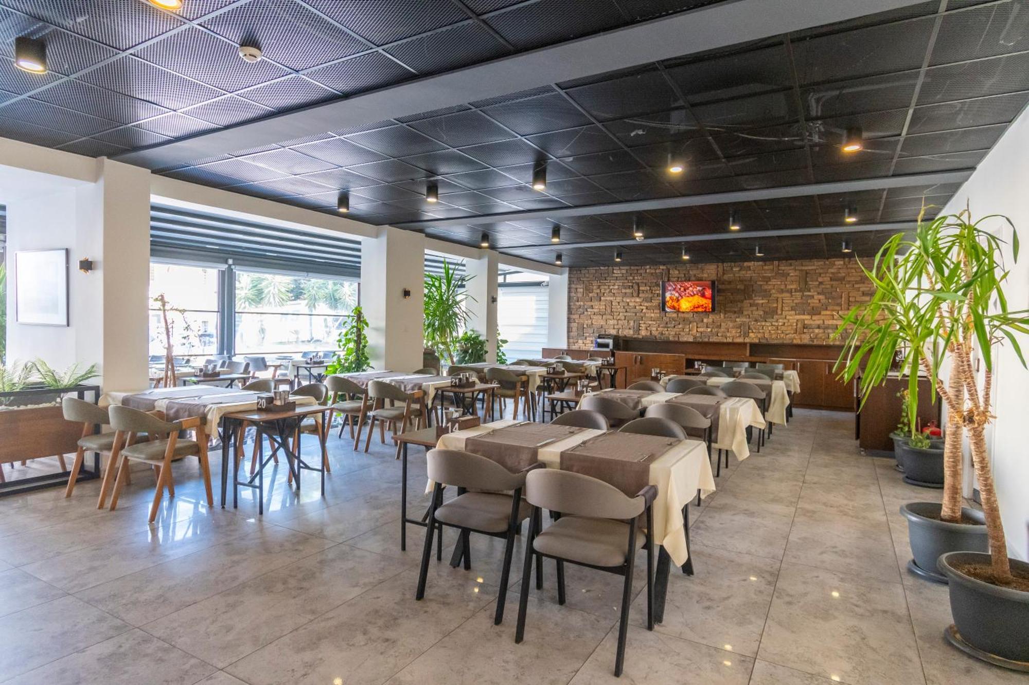 Dorana Hotel Kyrenia  Bagian luar foto